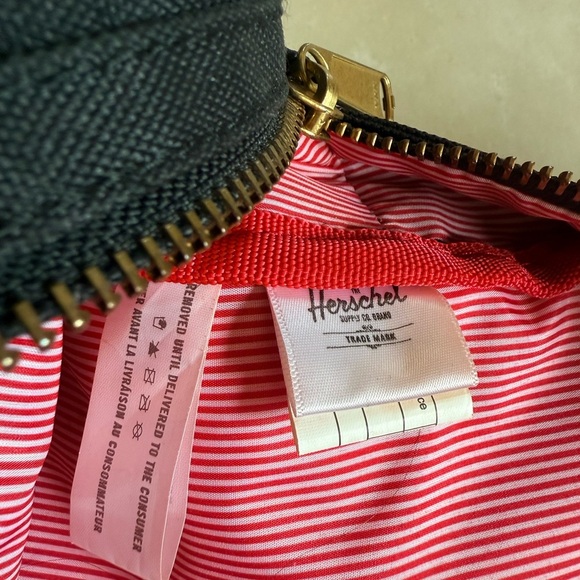 Herschel Supply Company black Mini Nova 9L backpack - Picture 11 of 16